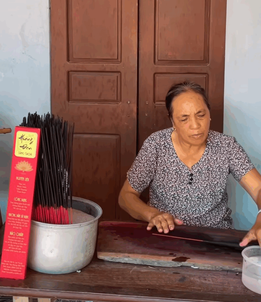Nghề làm hương đen Bắc ninh